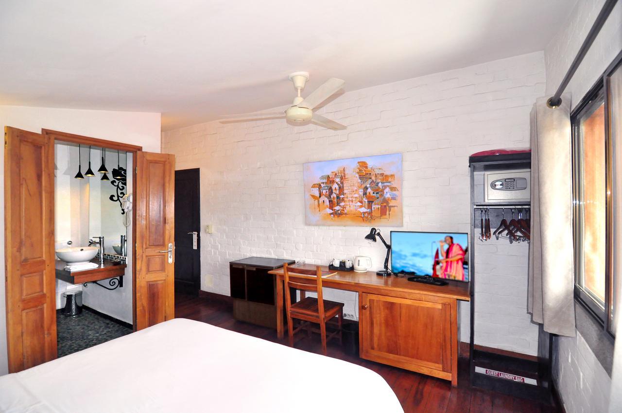 Rova Hotel Antananarivo Dış mekan fotoğraf