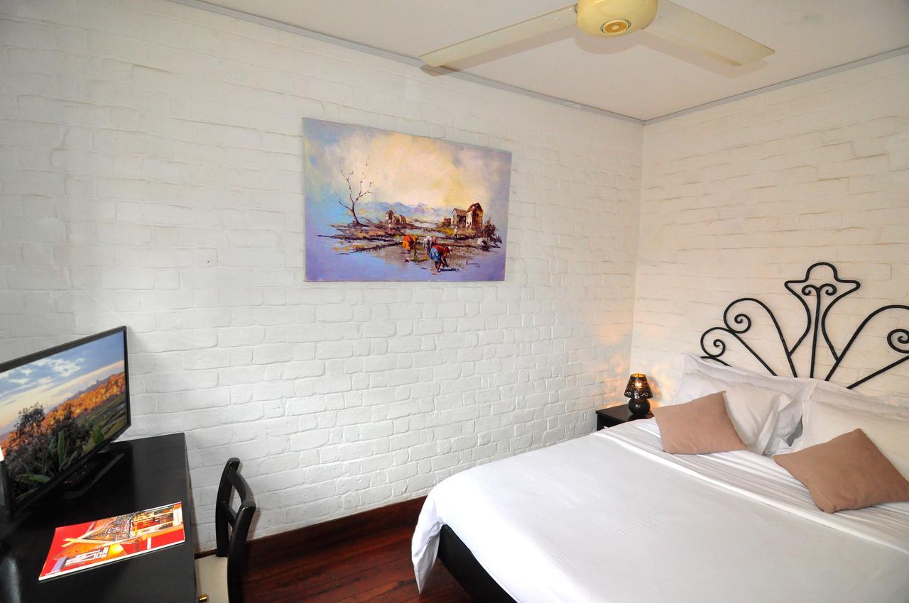 Rova Hotel Antananarivo Dış mekan fotoğraf